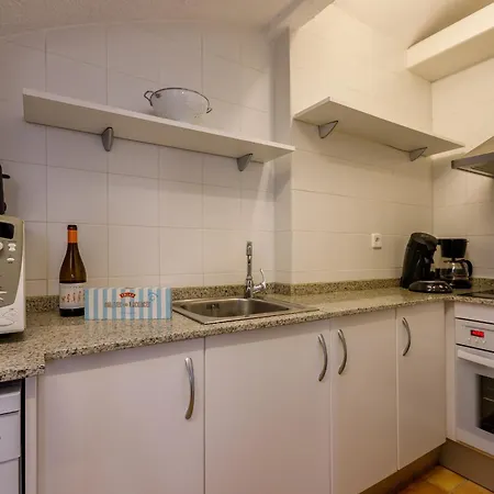 Lets Holidays Cozy House In The Center Of Town Holiday home Tossa de Mar