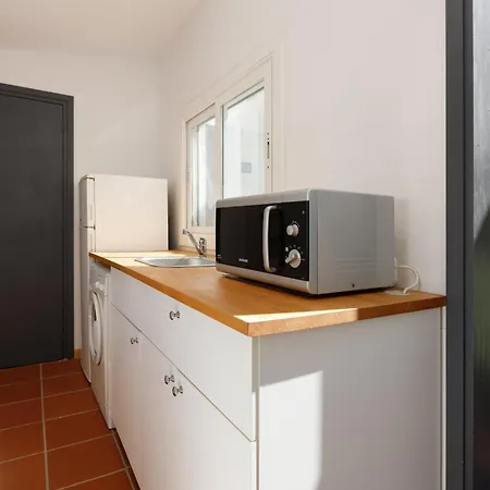 Holiday home Lets Holidays Cozy House In The Center Of Town *