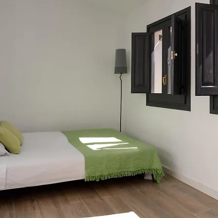 Hébergement de vacances Lets Holidays Cozy House In The Center Of Town